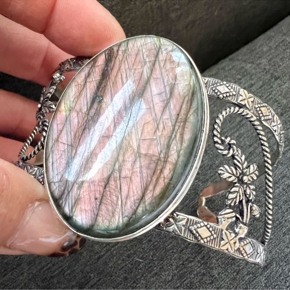 SOLD LIVE! 925 Silver Cuff with Flash Pink Labradorite
